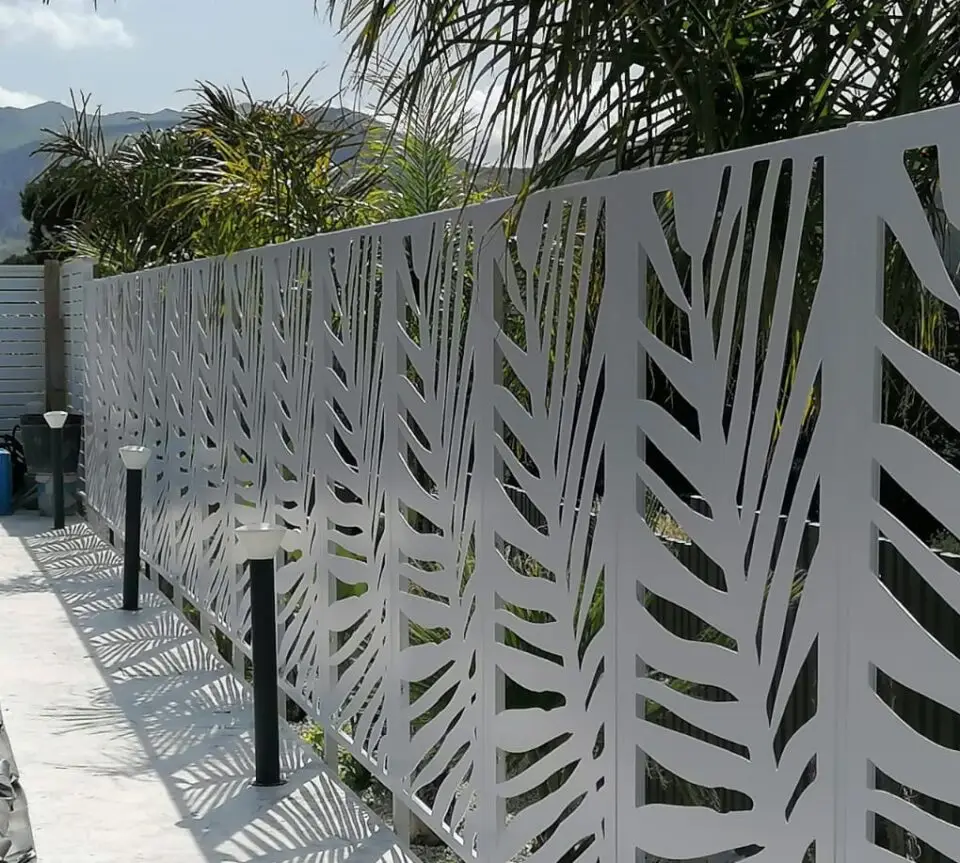 WhatsApp Image 2025-12-12 at 17.04.50 (1)